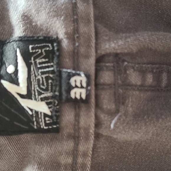 Rusty cargo shorts - Picture 8 of 10